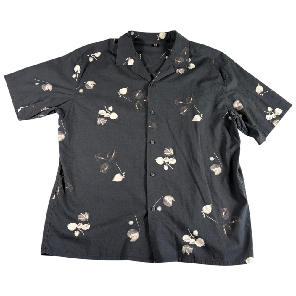 Uniqlo Shirt Mens XL Black Leaf Print Washed Relaxed Fit Short Sleeve Button Up